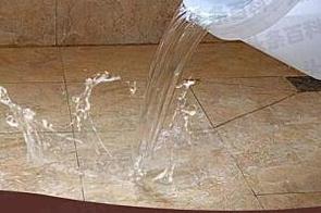 定安漏水维修 免砸砖防水材料该如何施工